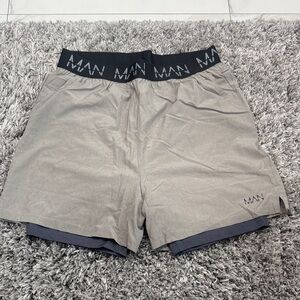 MAN Active Mens XL gym shorts w/compression liner